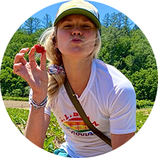 Head shot of L.L.Bean Ambassador Jessie Diggins.