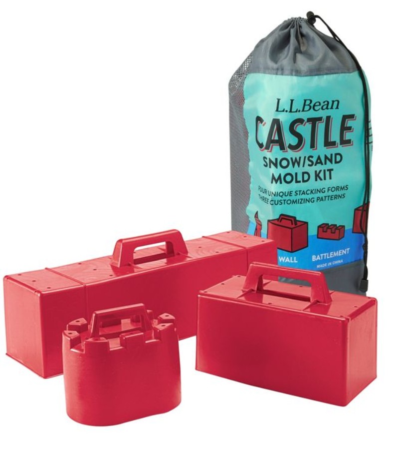 Castle snow and sand mold set.